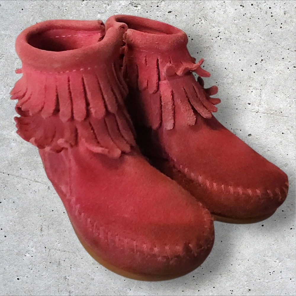 Minnetonka Kids Double Fringe Side Zip Hot Pink Boots Style #2295 Toddler size 7
